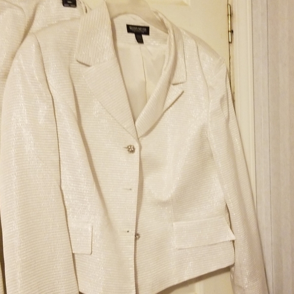John Meyer Dresses & Skirts - John Meyer 2 pc. Skirt suit